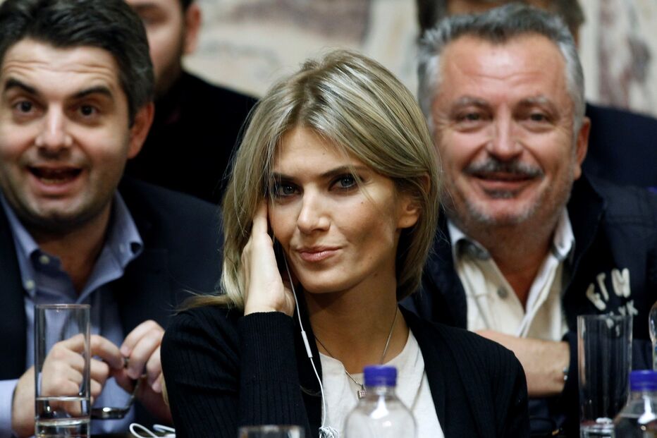 2022-12-11_13_38_41 2011-11-03T120000Z_1685530104_GM1E7B402QD01_RTRMADP_3_GREECE.JPG