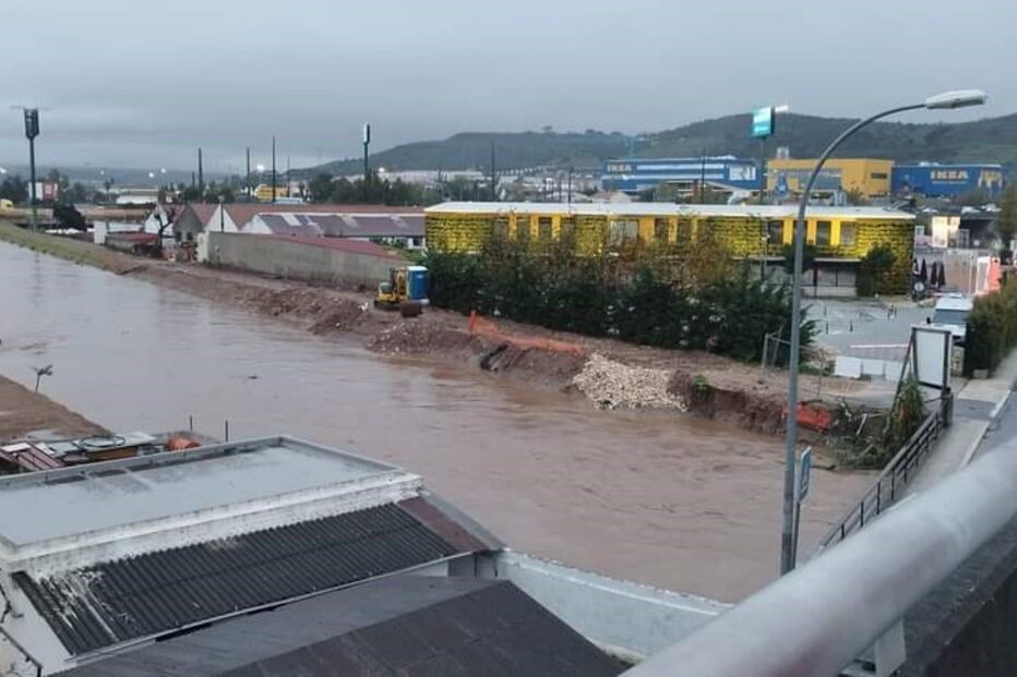 Mau tempo Ponte de Frielas