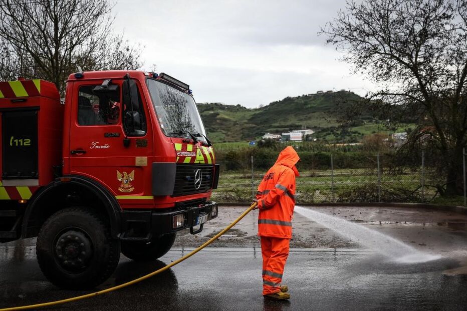 2022-12-14_17_57_14 Loures cheias.jpg