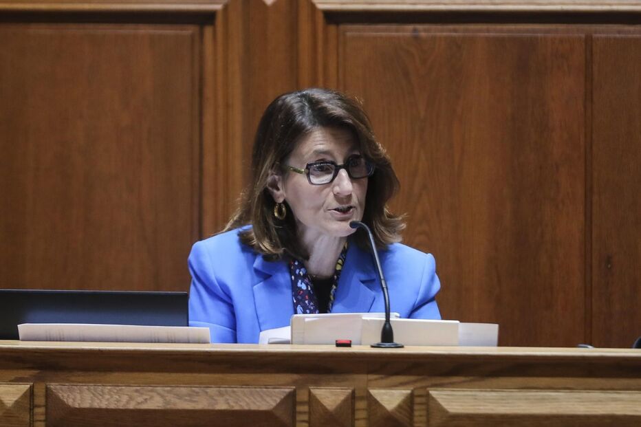 Catarina Sarmento e Castro