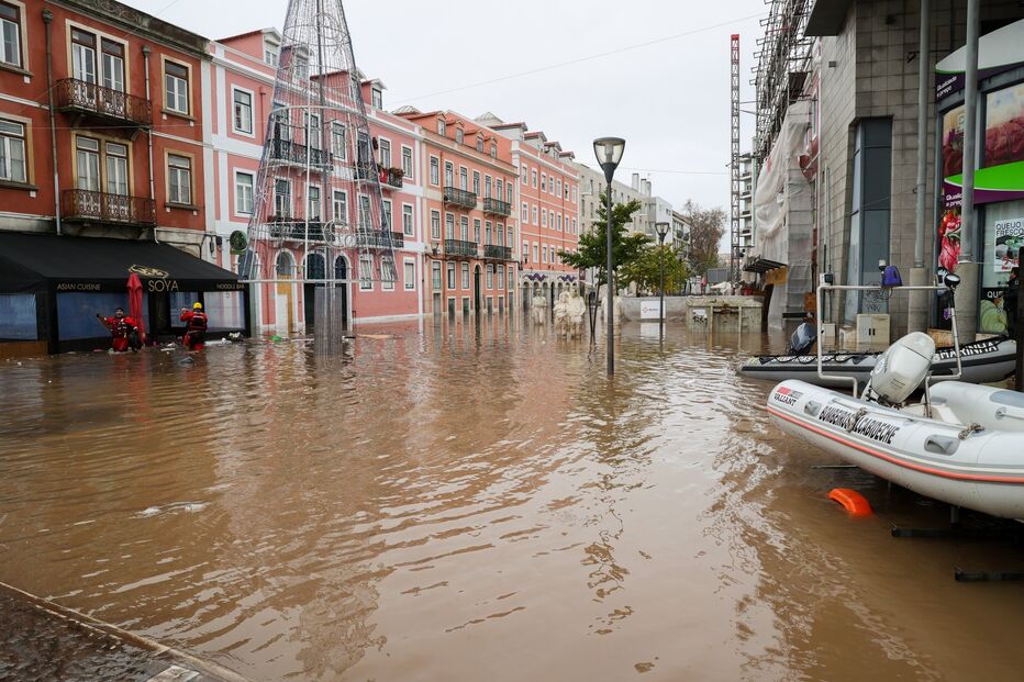 Algés, mau tempo, Lisboa