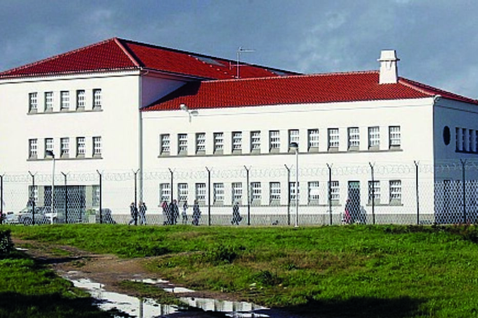 Cadeia de Tires, Cascais