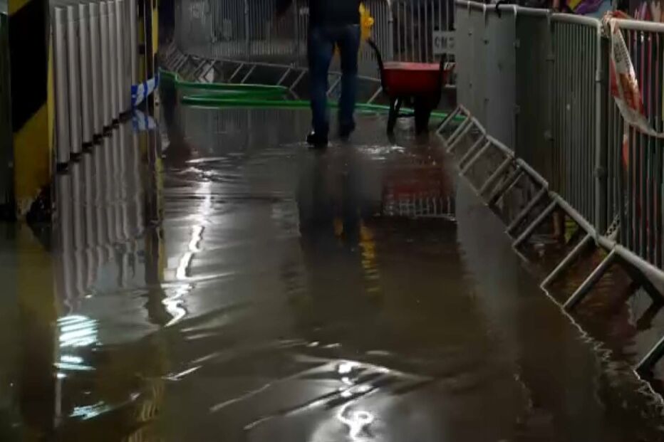 Algés, estação, mau tempo