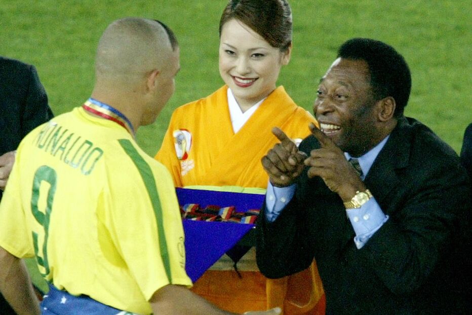 Pelé dá os parabéns a Ronaldo 