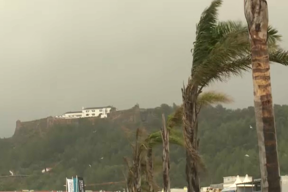 Entrada em 2023 com chuva forte e persistente