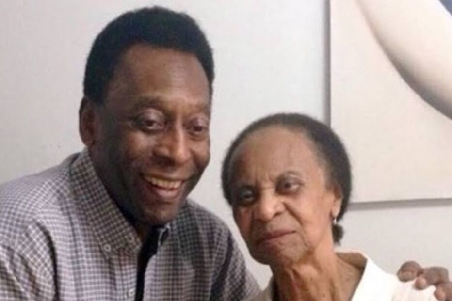 Pelé e mãe