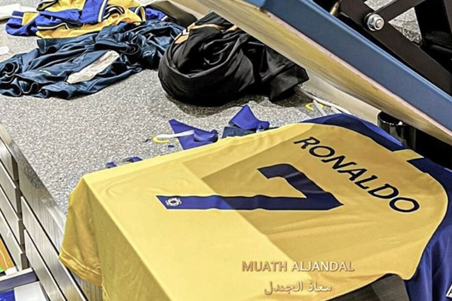 Adeptos Al Nassr compram camisolas com o 7 nas costas 