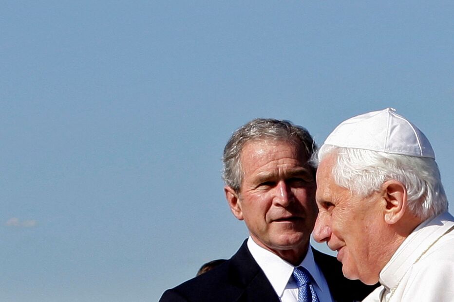 Papa Bento XVI e o antigo presidente americano George W. Bush