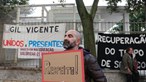 Professores em greve protestaram em frente à Escola Gil Vicente 