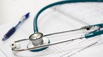 Ministério da Saúde propõe suplemento de 500 euros mensais para médicos que fazem urgências