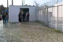 Aluno leva faca e bastão para a escola em Caneças