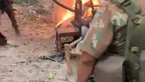 Amnistia Internacional diz que vídeo de militares a queimarem cadáveres é "horrível"