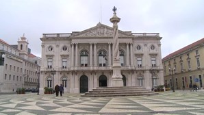 Diretor da PJ garante que buscas na Câmara de Lisboa não visam António Costa e Fernando Medina