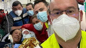 Bebé nasce em ambulância dos Bombeiros de Vila Nova de Milfontes