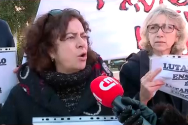 “Lutar pelo ensino é lutar por todos”: Professores manifestam-se na Escola Secundária António Damásio em Lisboa