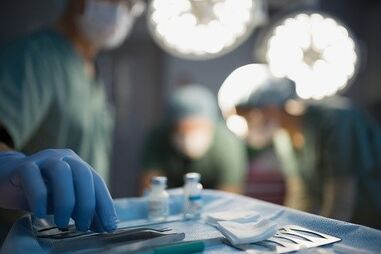 Cirurgia, médicos, hospitais