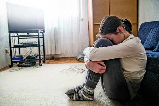 Conversas nas redes sociais acabam com criança de 12 anos a ser abusada junto a escola em Portimão