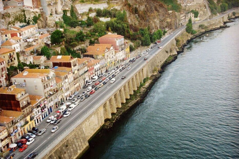 Avenida Gustavo Eiffel, Porto