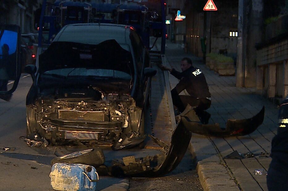 Carro mata jovem que ia no passeio de trotineta no centro do Porto
