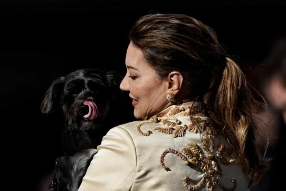 Cadela adotada por Lula da Silva e Rosângela foi uma das convidadas da tomada de posse 