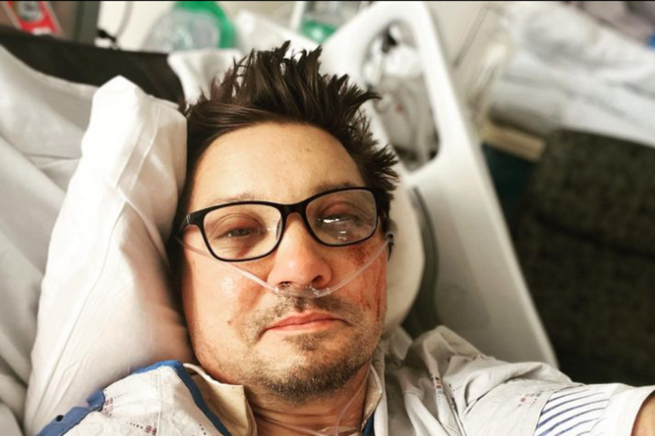 Jeremy Renner deixou uma publicação na rede social Instagram