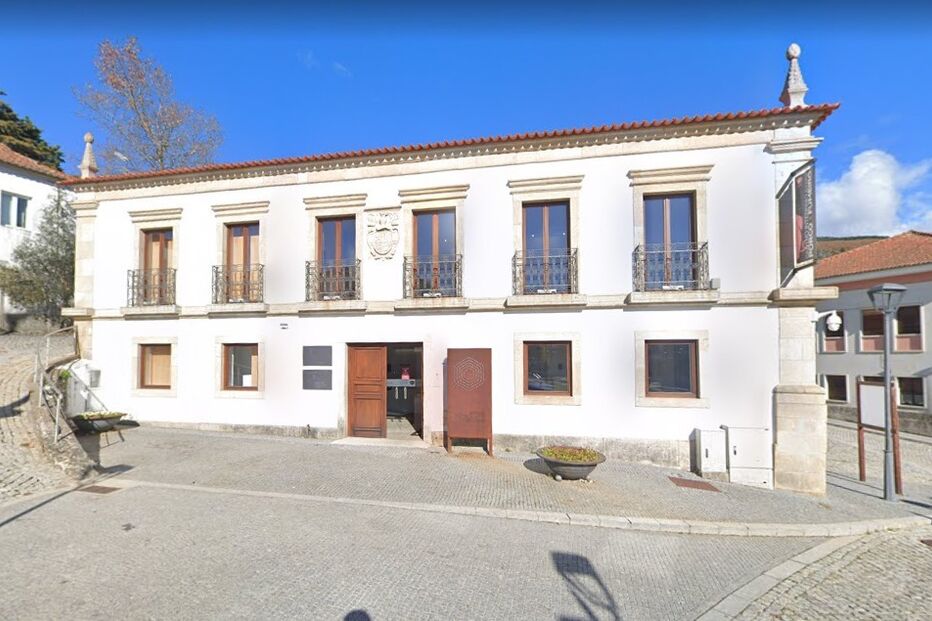 Associação Nacional de Criadores de Suínos de Raça Bísara