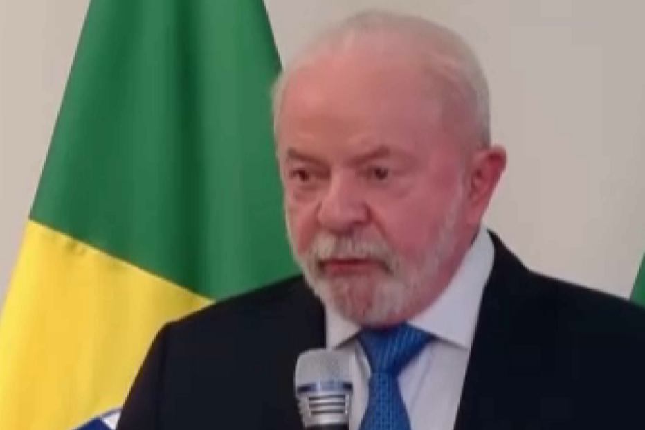 “Alguém abriu a porta aos manifestantes”: Lula da Silva sobre invasão ao Palácio Presidencial