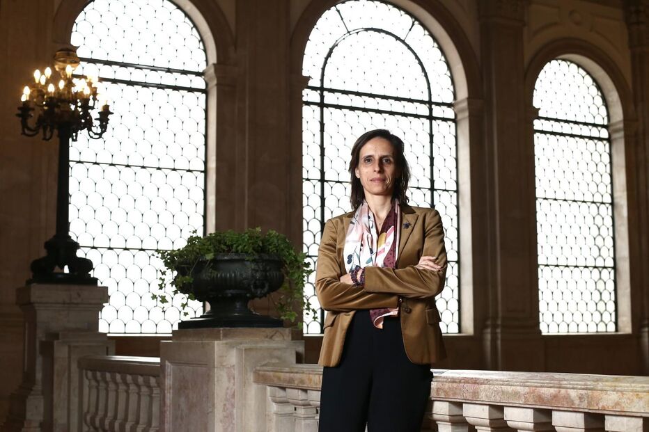 ‘Tacho’ triplica salário de deputada do PS