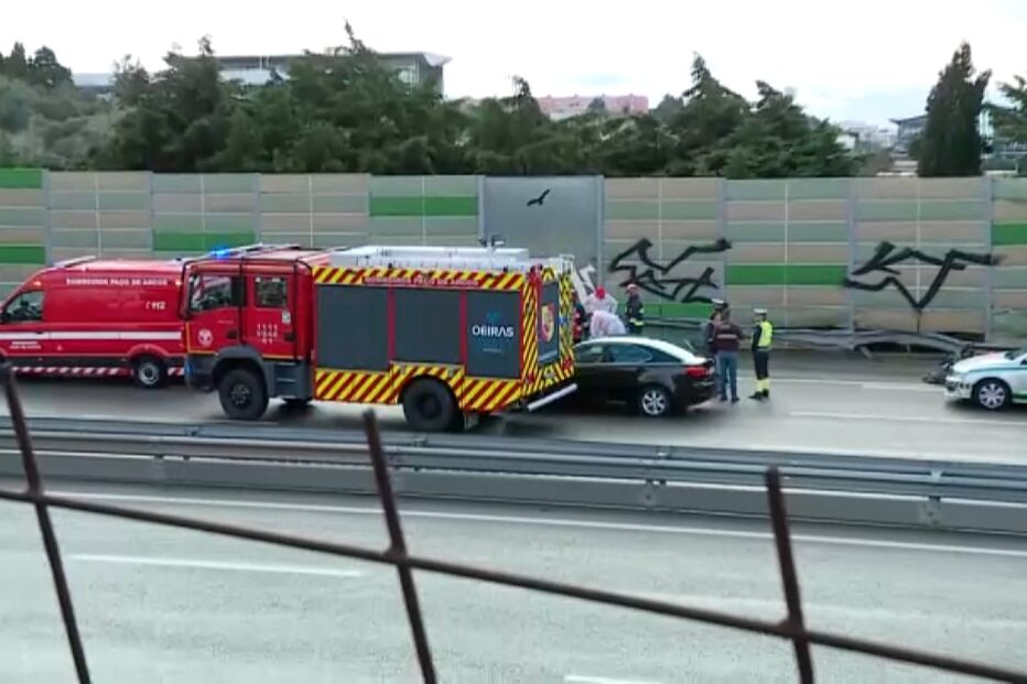 Mulher morre em despiste na A5 em Oeiras