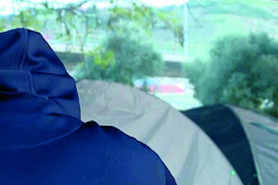 Imigrantes vivem em tendas nas ruas da Grande Lisboa