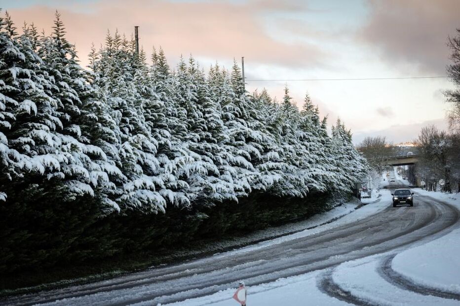 Neve pinta de branco distrito de Vila Real
