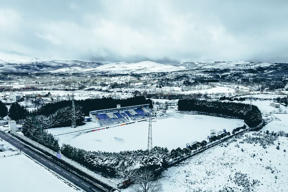 Montalegre, neve, Estádio