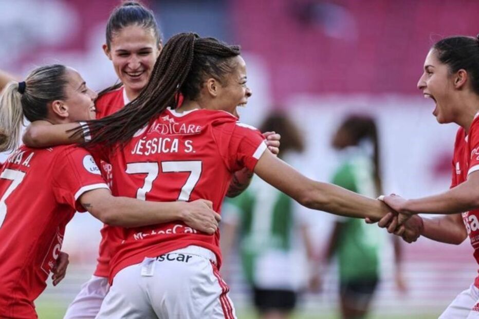 Equipa de futebol feminino do Benfica