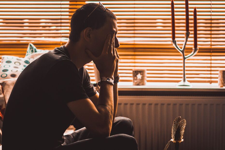 Suicídio, depressão, burnout, tristeza, x