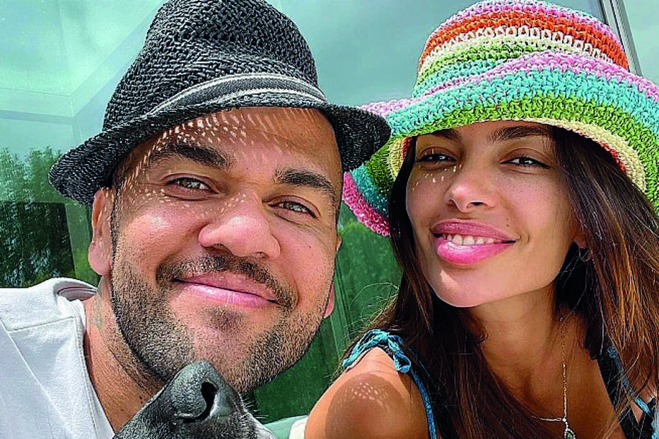 Dani Alves e Joana Sanz