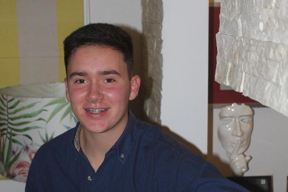 Imagem bola abertura 46244879.jpg (16784758) (Milenium)