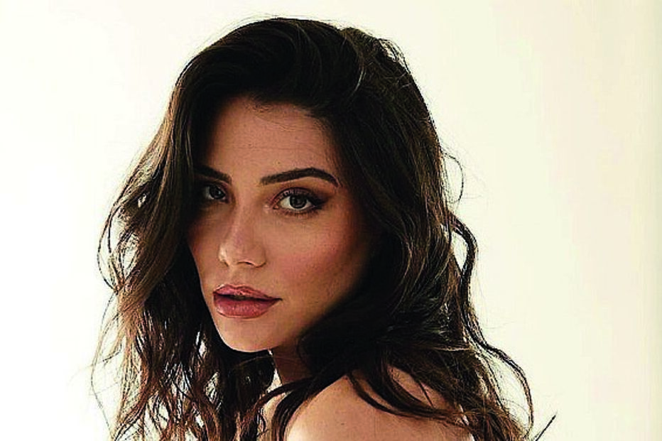 Carolina Carvalho, de 28 anos, deu à luz um menino 