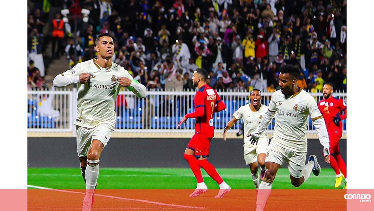 CRISTIANO RONALDO STRIKES AGAIN WITH “TRICK” AND LEADS TO VICTORY – Football