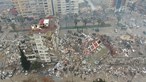 Sobe para 3760 o número de mortos do sismo que abalou a Turquia e a Síria
