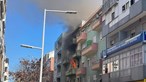Polícia salva idosa acamada de incêndio em apartamento em Moscavide