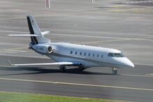 O avião, um luxuoso Gulstream G-200