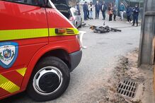 COlisão entre uma mota e um carro em Oliveira de Azeméis