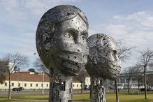 Obra foi promovida pela Ordem dos Médicos em homenagem aos clínicos