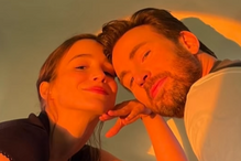 Chris Evans e Alba Baptista 