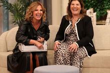 A apresentadora com Dolores Aveiro 