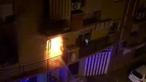 Três estudantes morrem em incêndio durante festa para comemorar fim dos exames