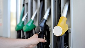 Preços de gasolina e do gasóleo descem a partir de segunda-feira