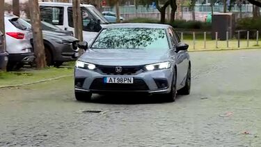  Saiba mais sobre o Honda Civic e:HEV: diferente por fora e por dentro