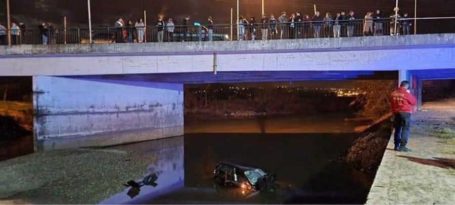 Carro cai ao rio Águeda, quando circulava na EN333