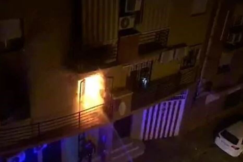 Incêndio mata três estudantes em Huelva, Espanha